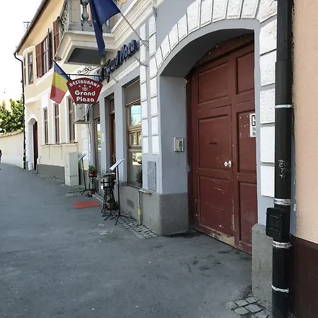9 Mai Central Studio Apartment Sibiu